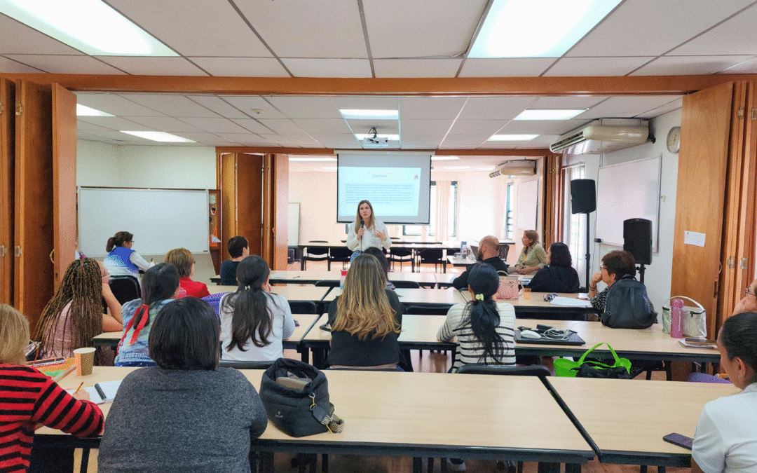 Formación docente con Fundacrystal