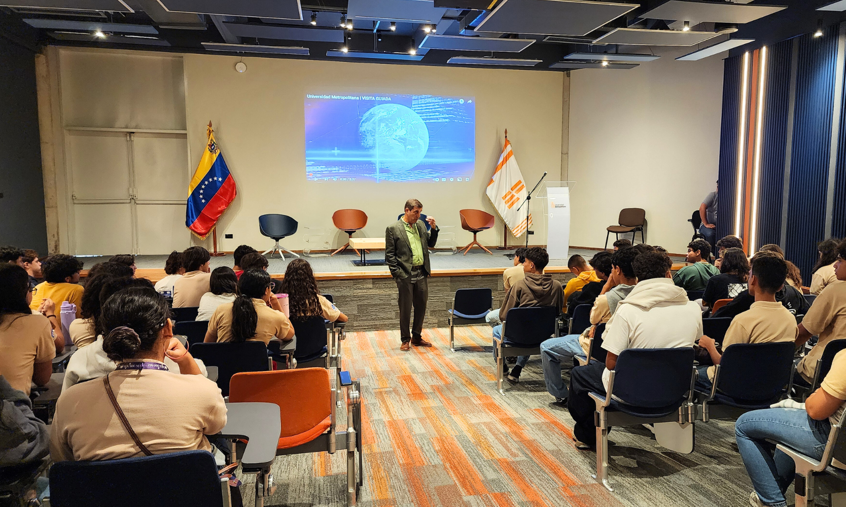 Web_Noticia_VisitaUnimet